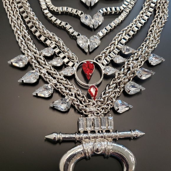 Tribal statement necklace never worn - Picture 1 of 2